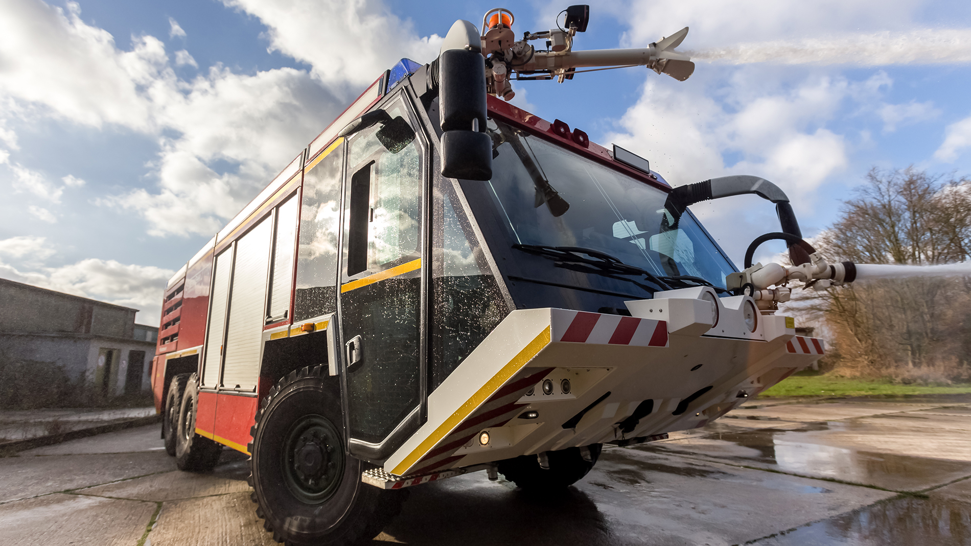 Racing to the Inferno: Next-Gen Fire Engines Reshape Emergency Response